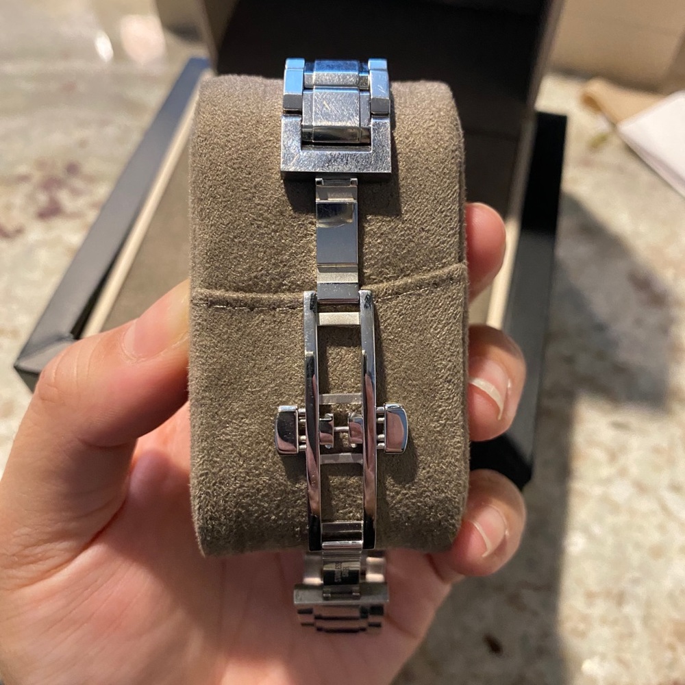 Burberry Women’s Stainless Steel Watch - Picture 5 of 6